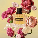 Valentino Donna Born In Roma Yellow Dream For Women EDP 100ml - Image 3